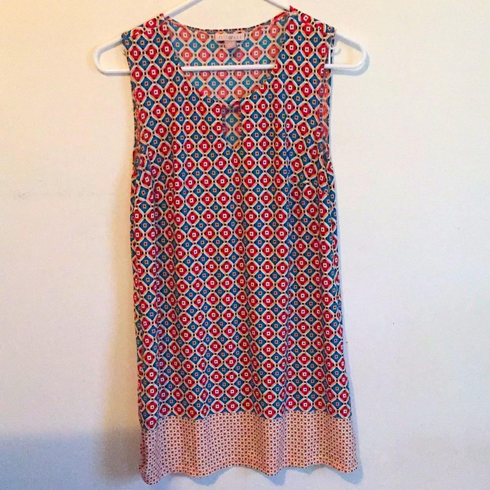 Roz & Ali long sleeveless shirt